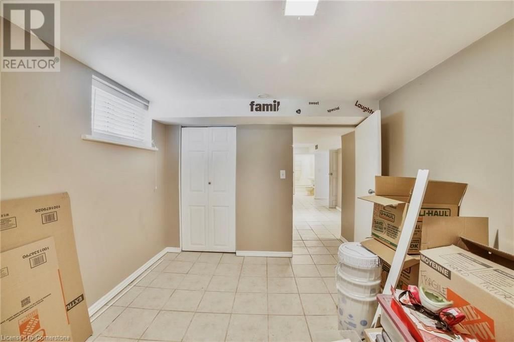 96 EAST 21ST STREET Image 25