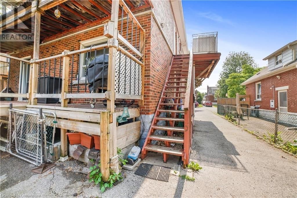 96 EAST 21ST STREET Image 6