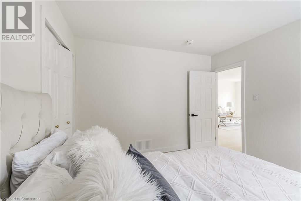 82 WEST 1ST STREET Image 9
