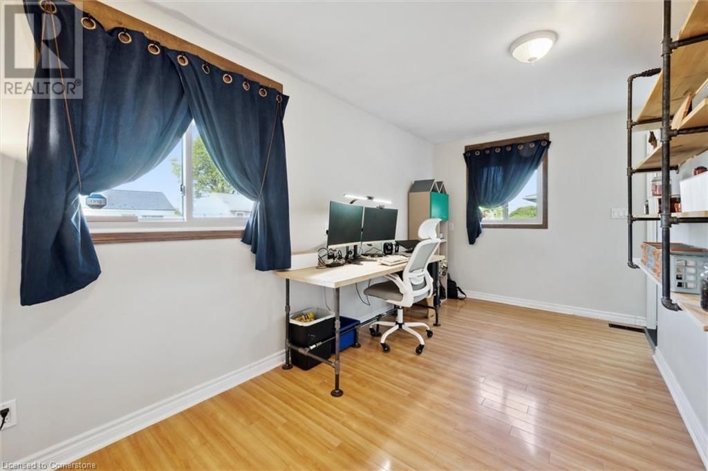 27 NORFOLK AVENUE Image 17