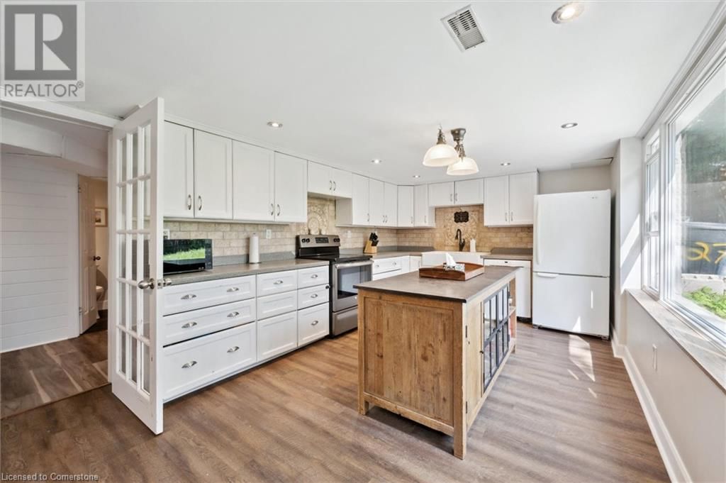 27 NORFOLK AVENUE Image 20
