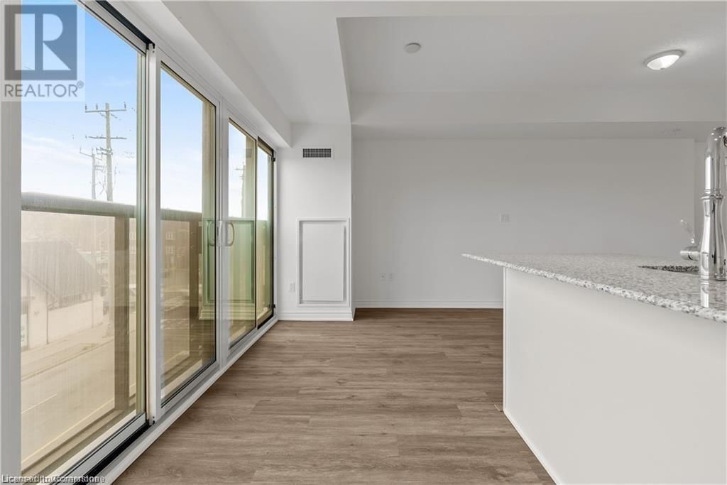 102 - 427 ABERDEEN AVENUE Image 10