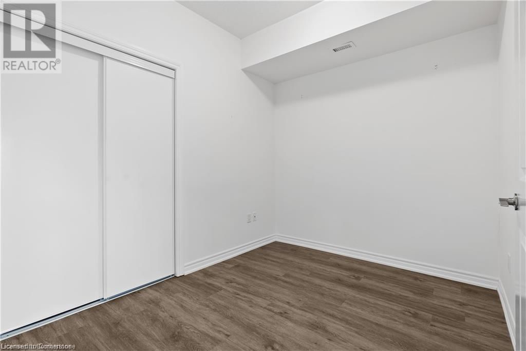 102 - 427 ABERDEEN AVENUE Image 11