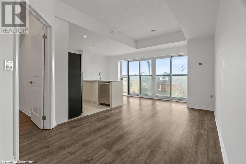 102 - 427 ABERDEEN AVENUE Image 5
