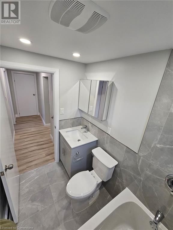 2 - 328 QUEENSTON ROAD Image 13
