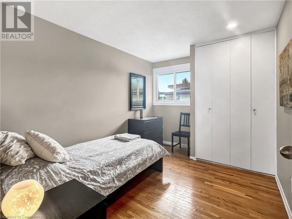 267 KINGSWOOD DRIVE Image 20