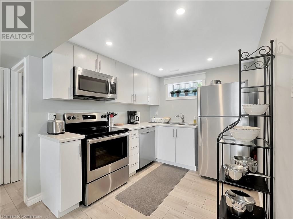 267 KINGSWOOD DRIVE Image 26