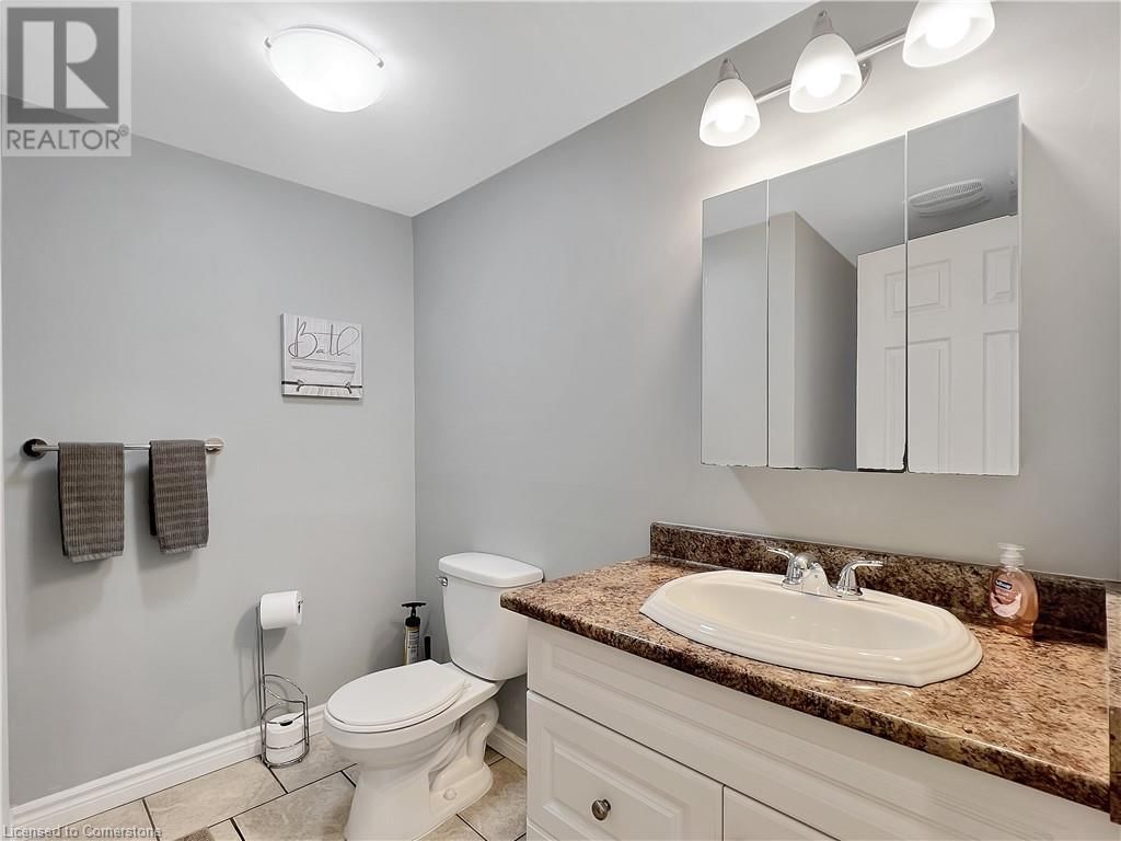 267 KINGSWOOD DRIVE Image 34