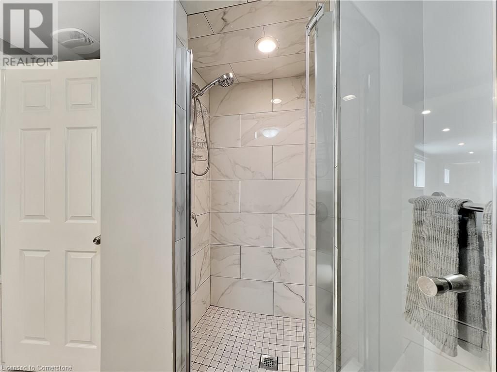 267 KINGSWOOD DRIVE Image 35
