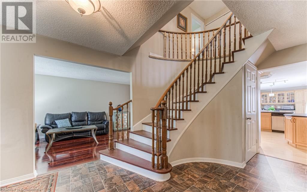 160 WESTVALE DRIVE Image 7