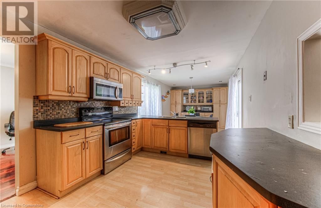 160 WESTVALE DRIVE Image 8