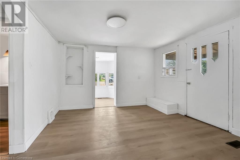 316 JONES ROAD Image 10
