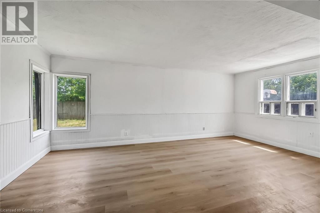 316 JONES ROAD Image 12