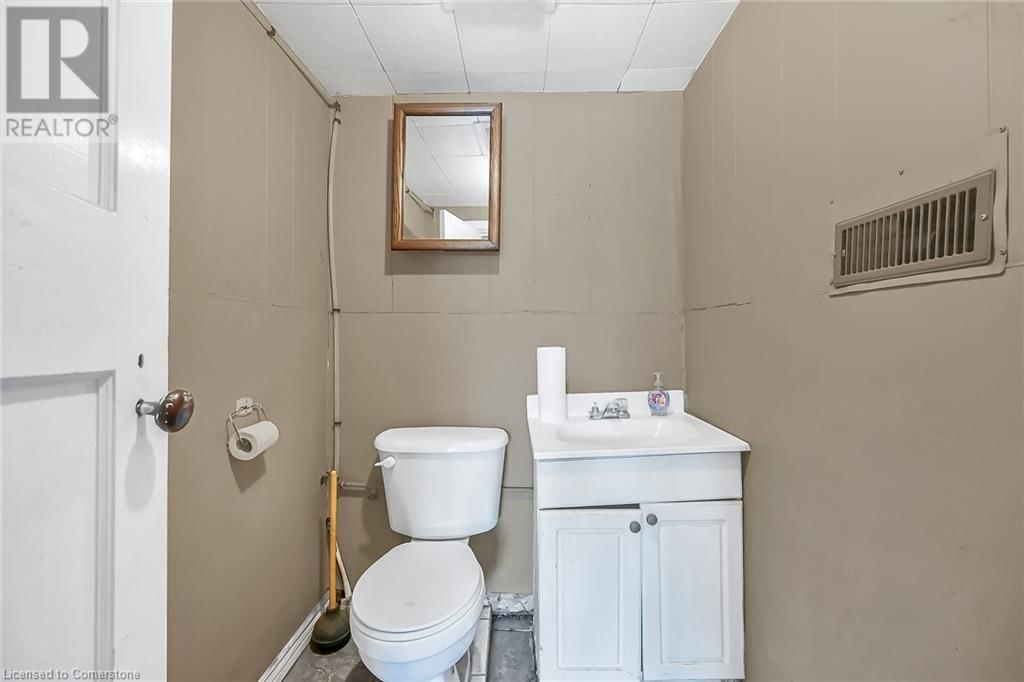 316 JONES ROAD Image 24