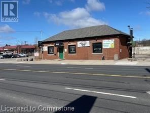 296 VICTORIA STREET NORTH Image 2