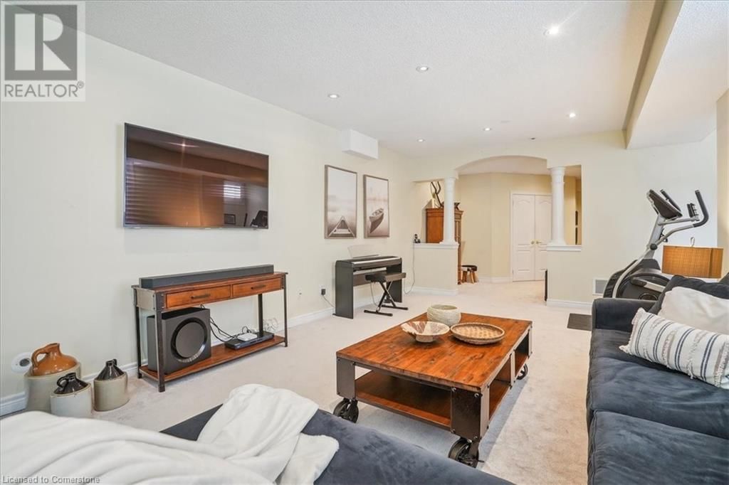 2328 WOODFIELD ROAD Image 38