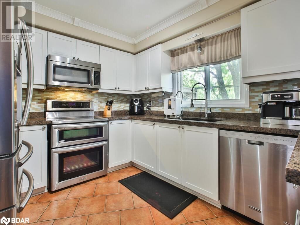 4470 IDLEWILDE CRESCENT Image 13