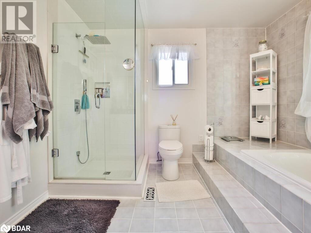 4470 IDLEWILDE CRESCENT Image 27