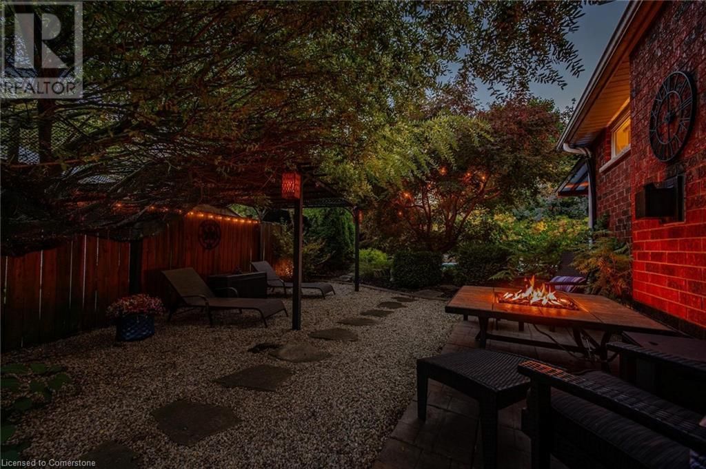 52 BOND COURT Image 41