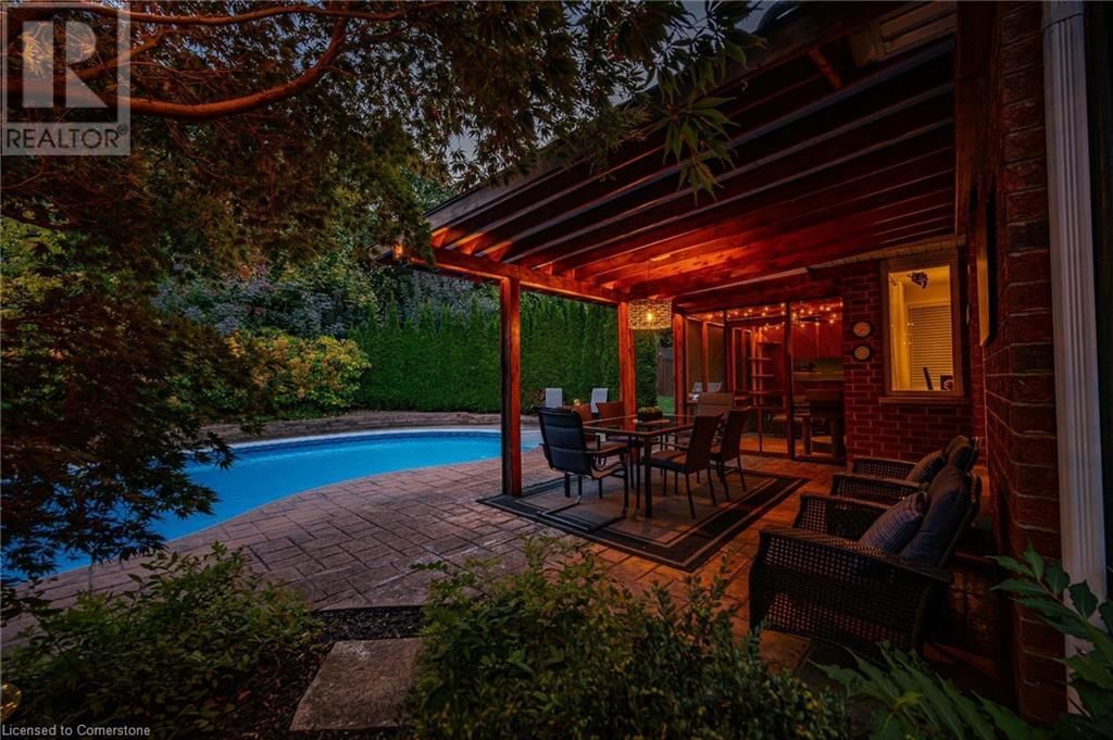52 BOND COURT Image 43