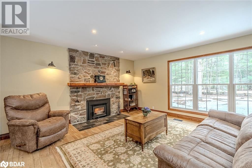 6 WOODLAND HEIGHTS DRIVE Image 9