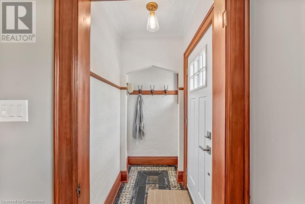 175 BRUCEDALE AVENUE EAST Image 3