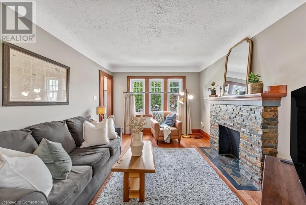175 BRUCEDALE AVENUE EAST Image 4