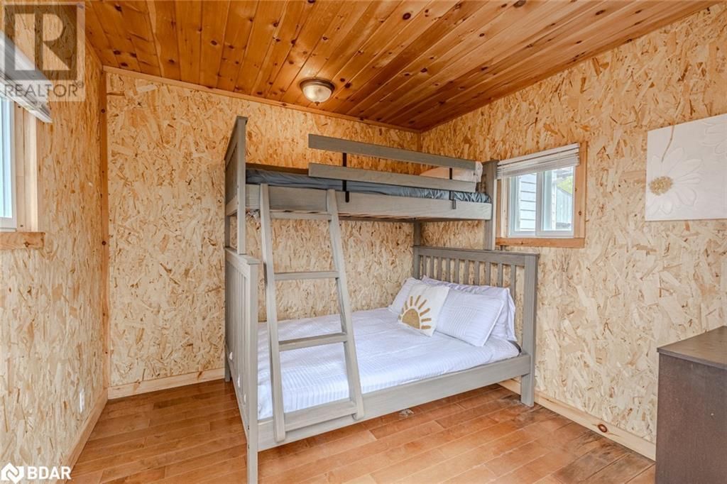 1601 PENETANGUISHENE ROAD Image 16