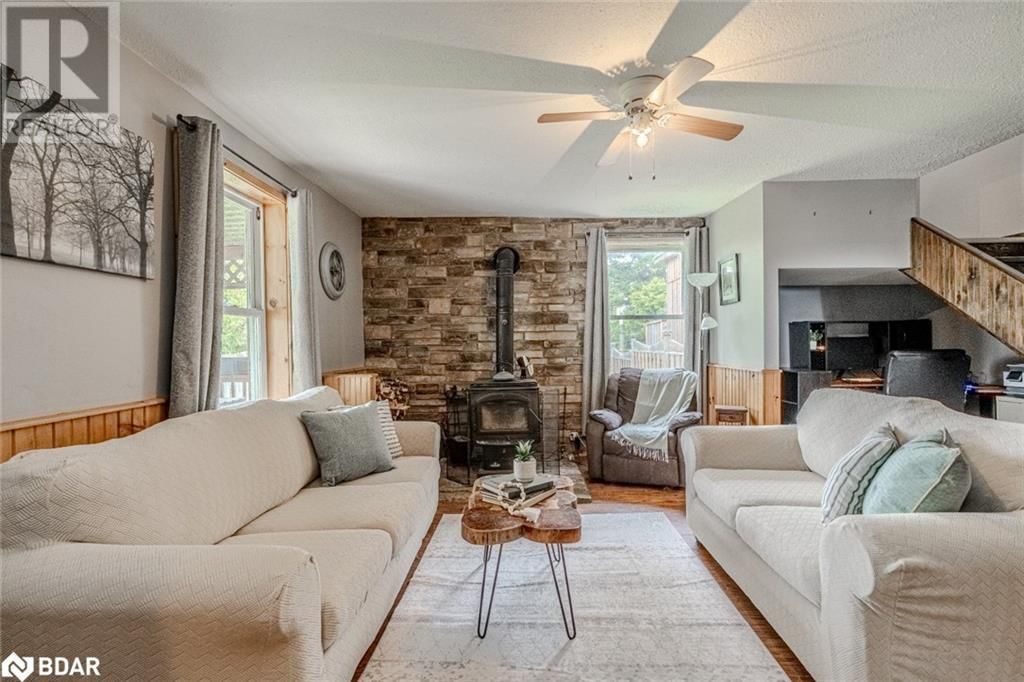 1601 PENETANGUISHENE ROAD Image 5