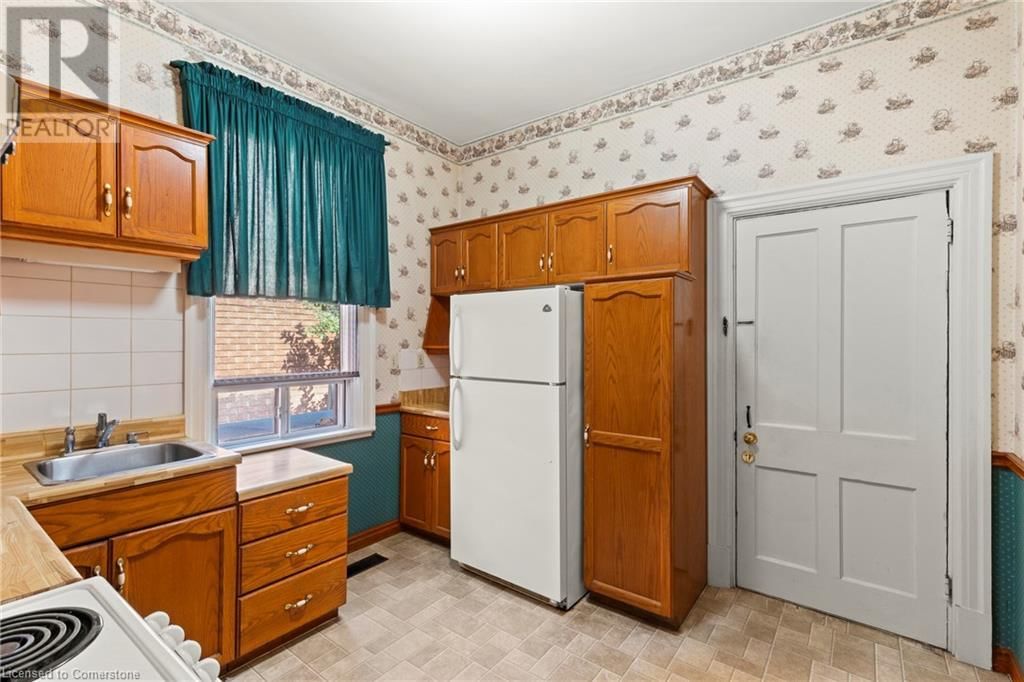 441 KING WILLIAM STREET Image 16