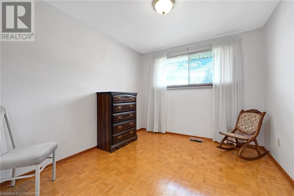 265 CHAMPLAIN BOULEVARD Image 23