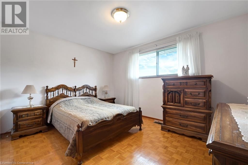 265 CHAMPLAIN BOULEVARD Image 29