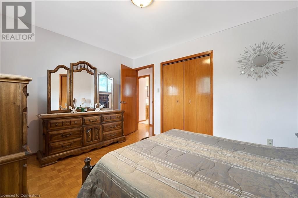 265 CHAMPLAIN BOULEVARD Image 30