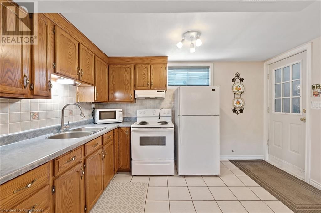 265 CHAMPLAIN BOULEVARD Image 37