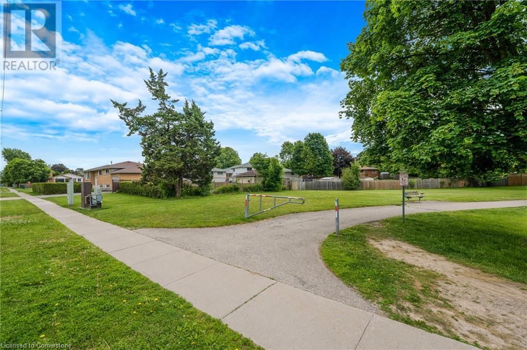 265 CHAMPLAIN BOULEVARD Image 43