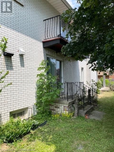 22 FERNWOOD TERRACE Image 25