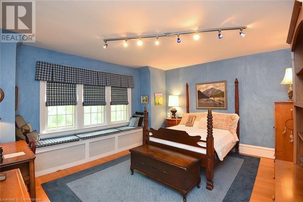 11 OAK KNOLL DRIVE Image 24
