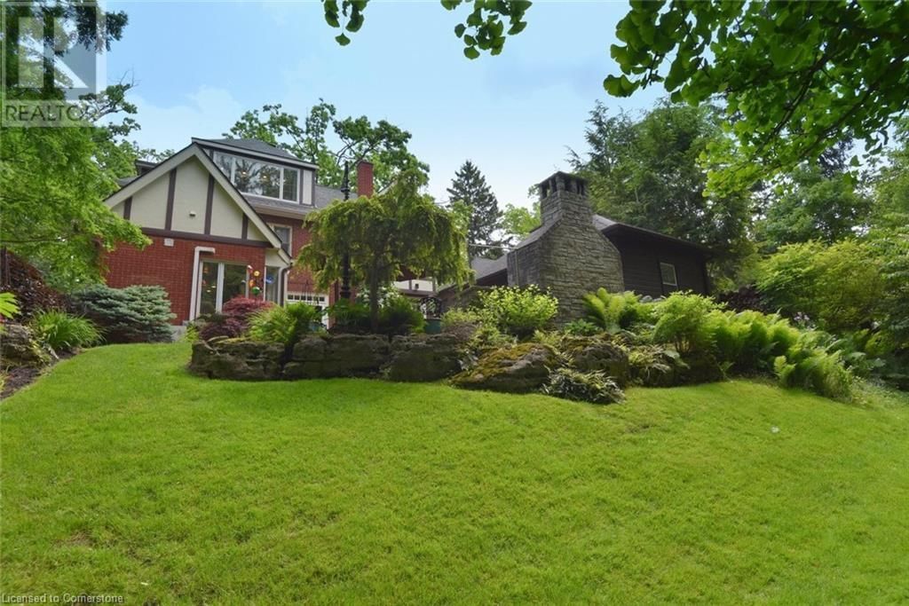 11 OAK KNOLL DRIVE Image 45