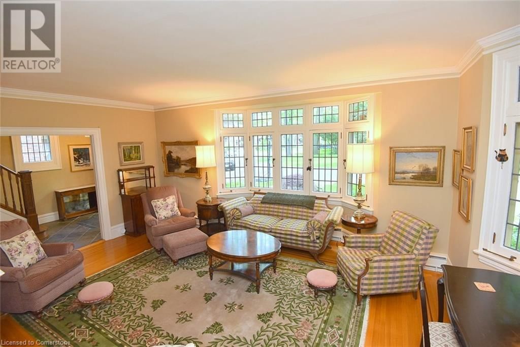 11 OAK KNOLL DRIVE Image 7