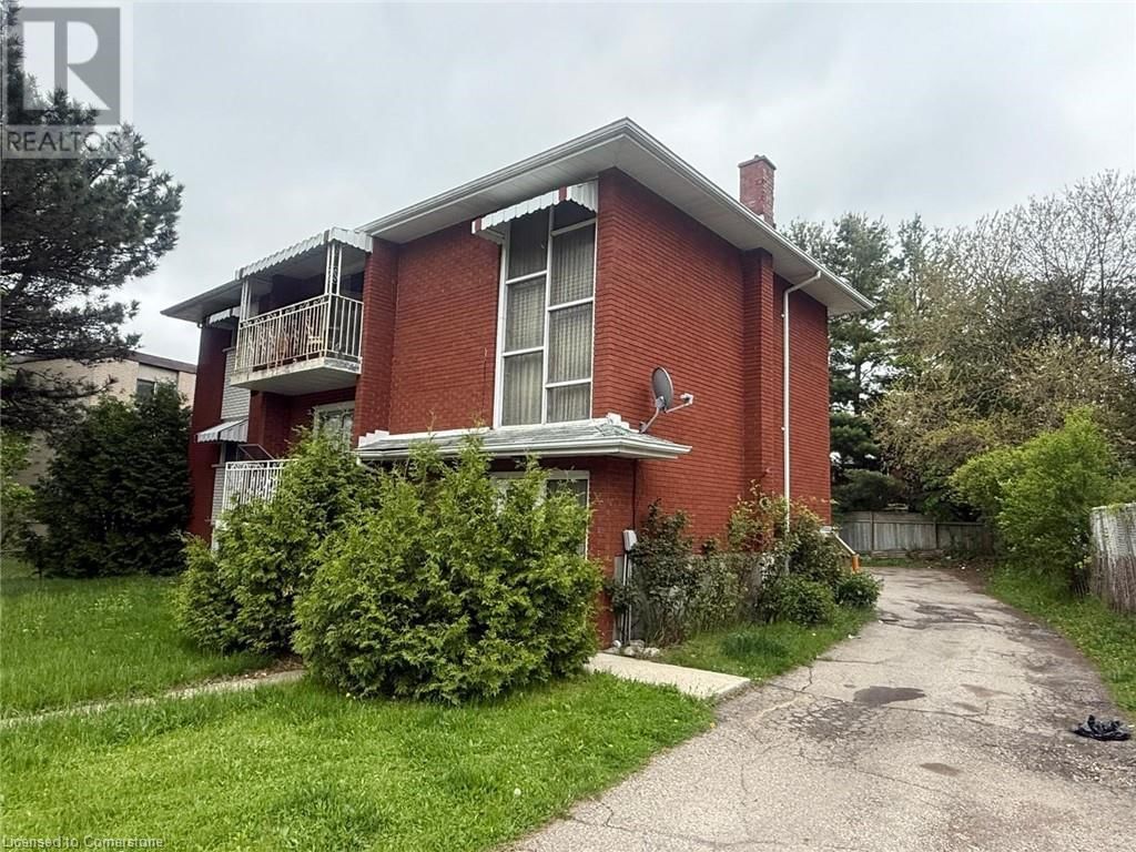 93 BRYBECK CRESCENT Image 2