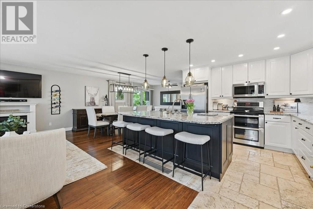 747 MULLIN WAY Image 11