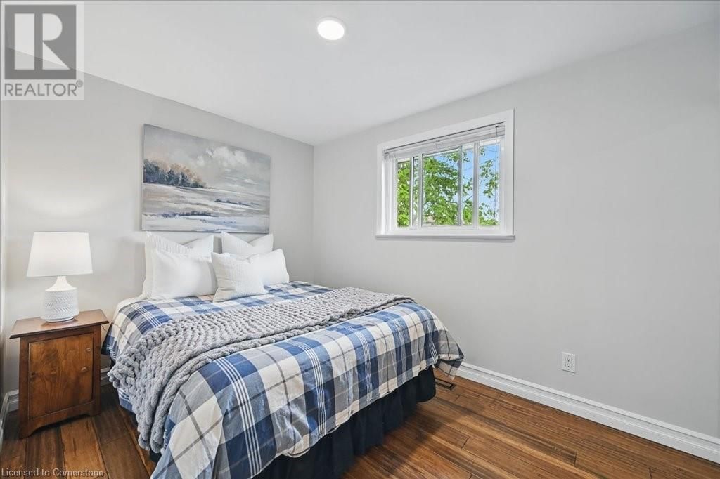 747 MULLIN WAY Image 21