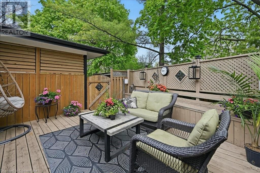 747 MULLIN WAY Image 38