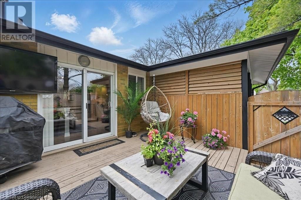 747 MULLIN WAY Image 39