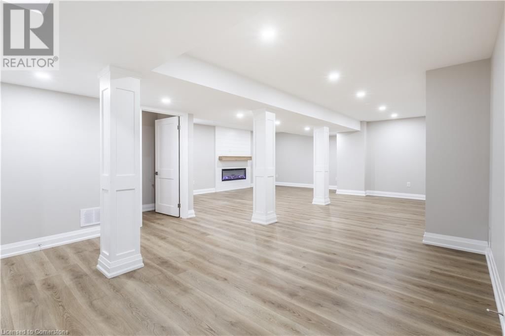 3329 SPRINGFLOWER WAY Image 32
