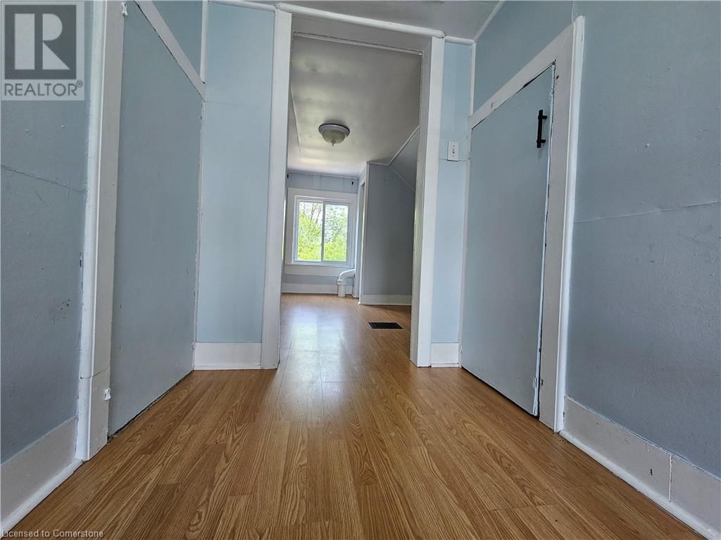 56 CAMERON STREET NORTH Image 6