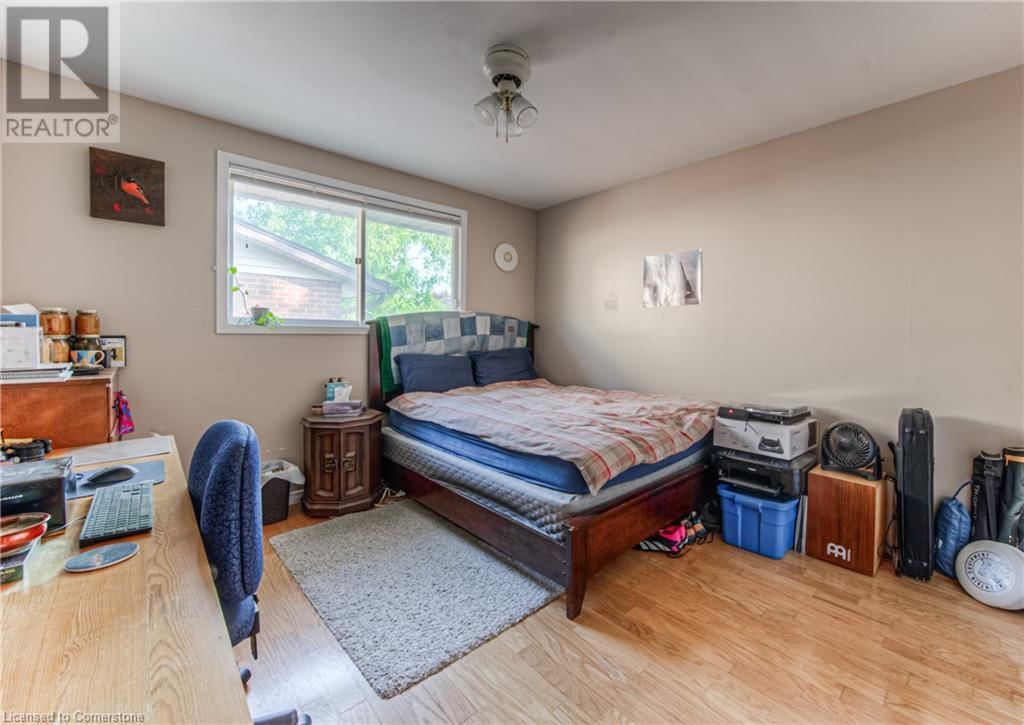 553 TEAKWOOD DRIVE Image 11