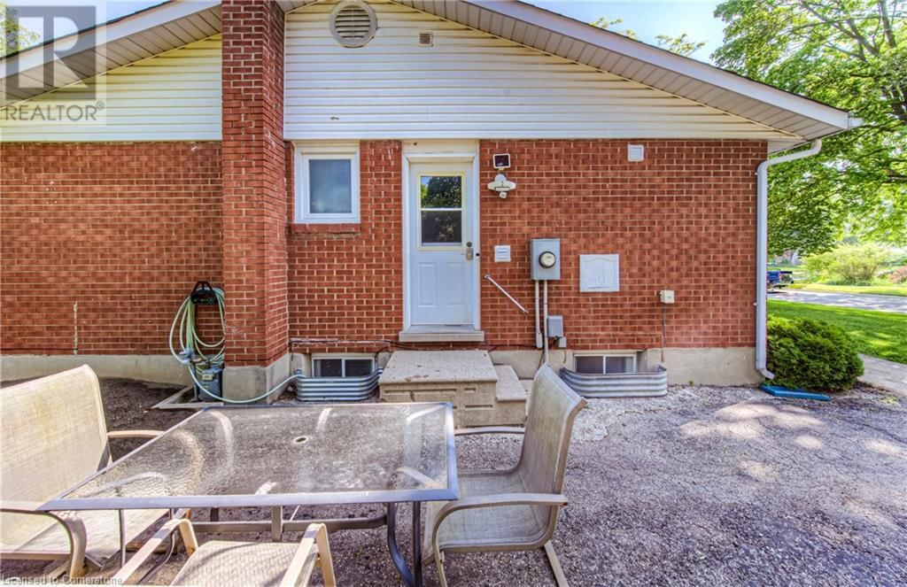 553 TEAKWOOD DRIVE Image 13