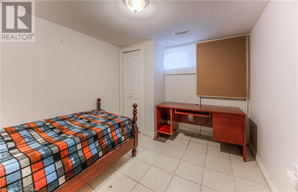 553 TEAKWOOD DRIVE Image 18