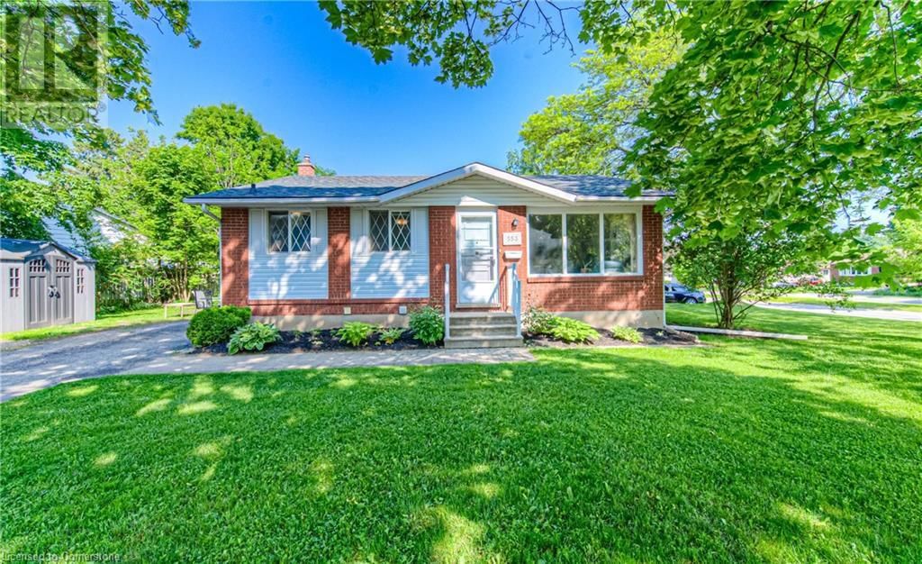 553 TEAKWOOD DRIVE Image 25